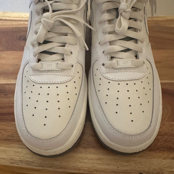 Nike Air Force 1's Size Men's US 12 - Picture 5 of 5